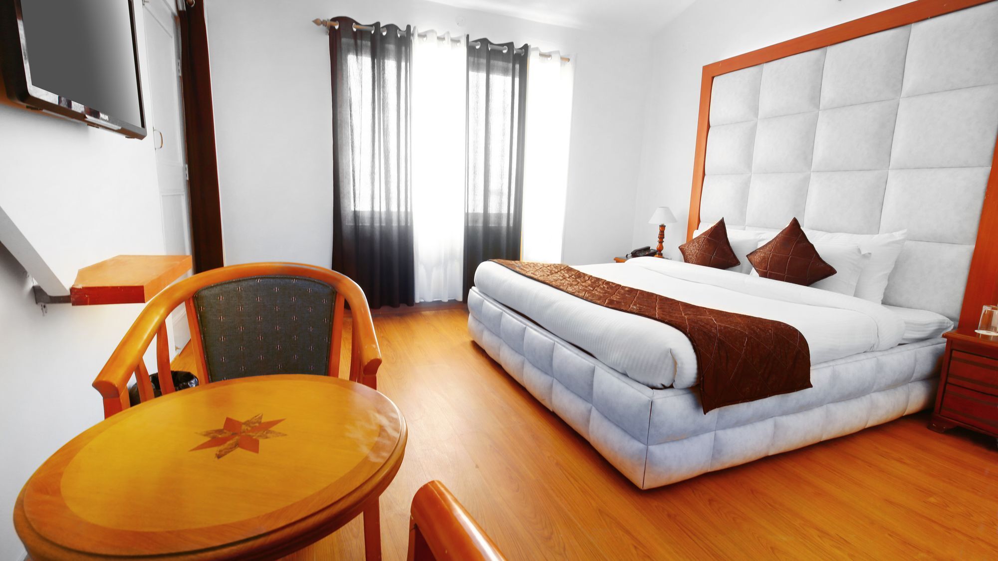 The Swiss Village Resort Nainital Esterno foto