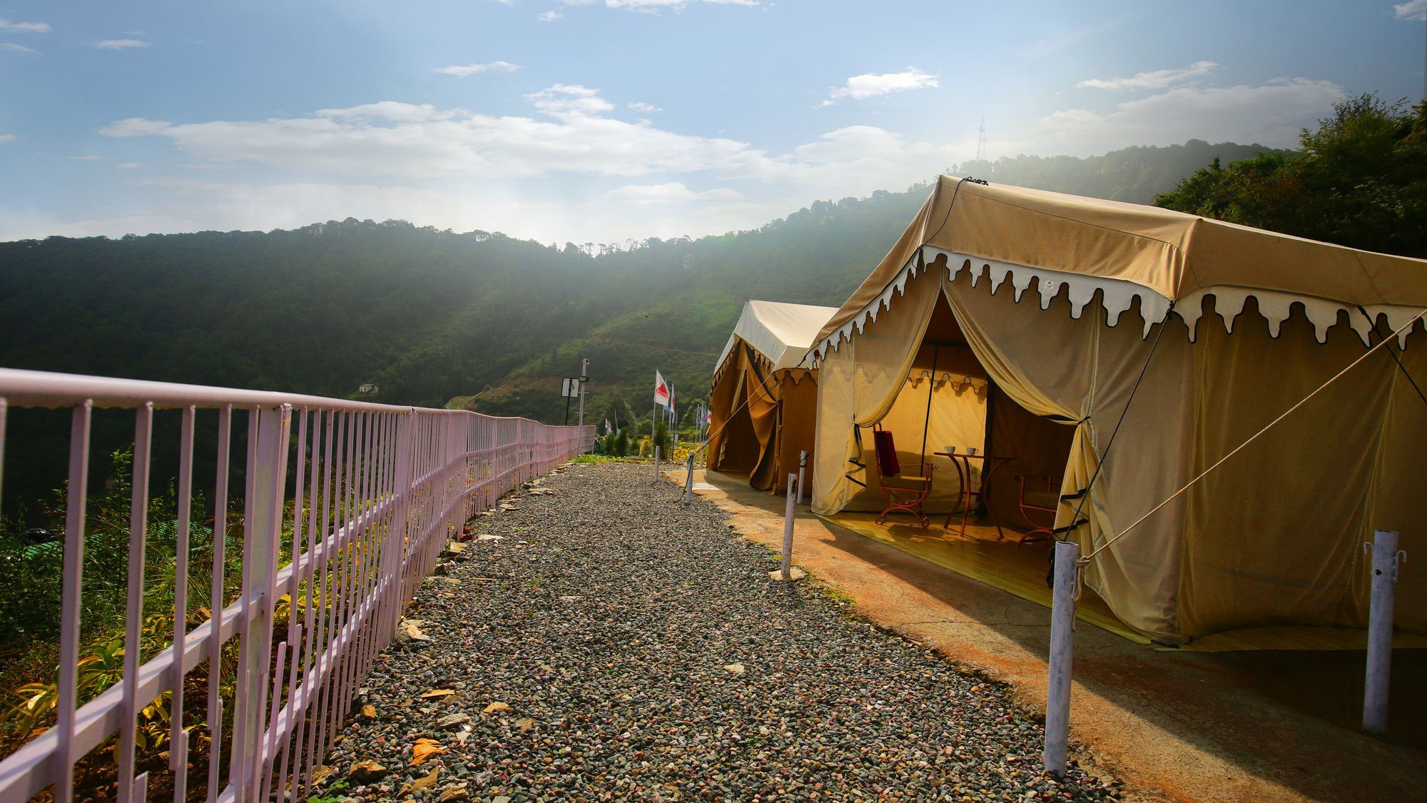 The Swiss Village Resort Nainital Esterno foto