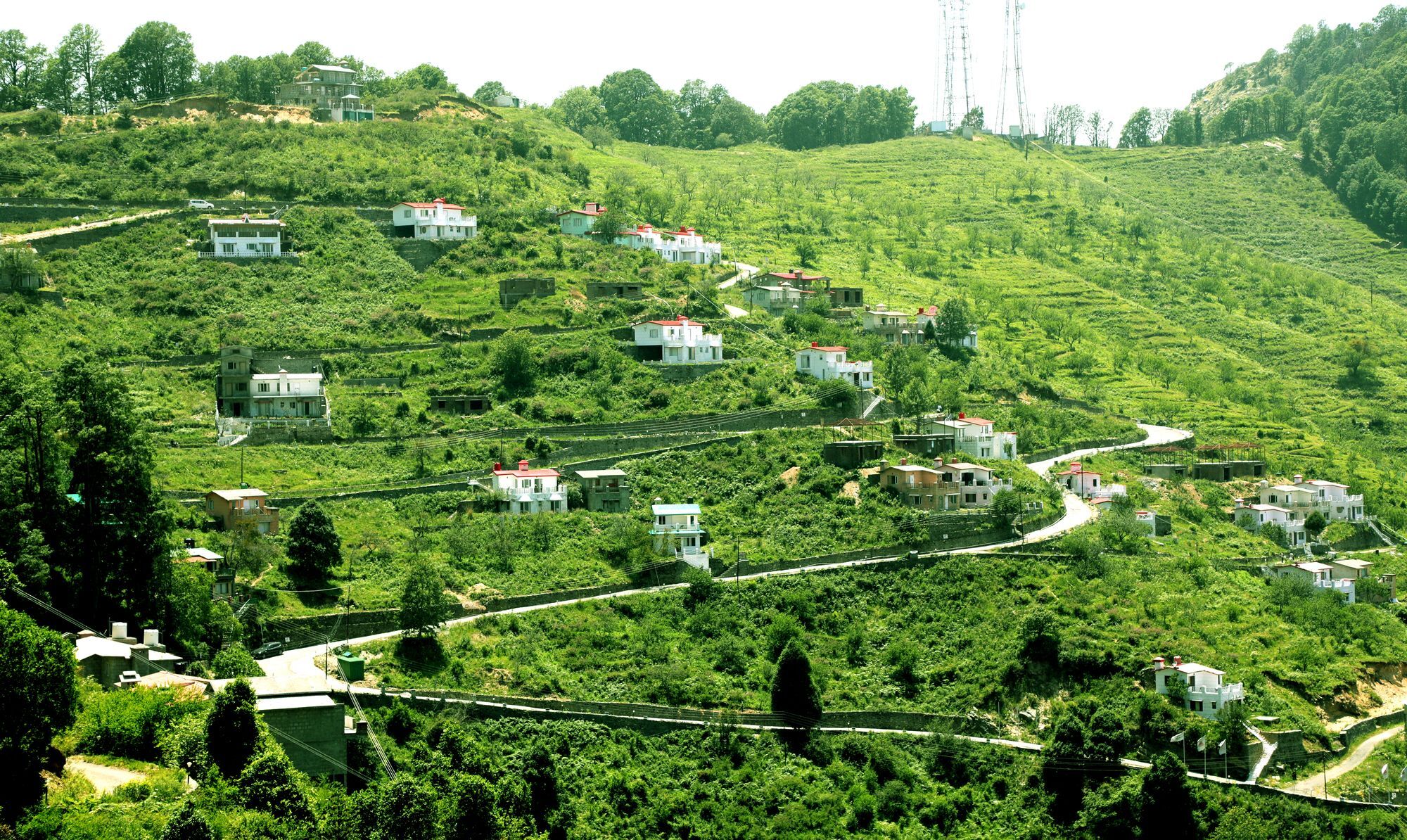 The Swiss Village Resort Nainital Esterno foto